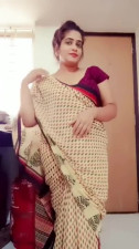 Indian aunty show