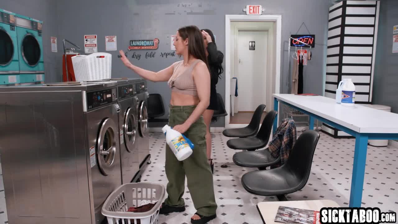 Watch Hardcore fucking at a public laundromat with horny big tits Jennifer White Short Sex Videos - Duration: 06:10 | ePornNEW.