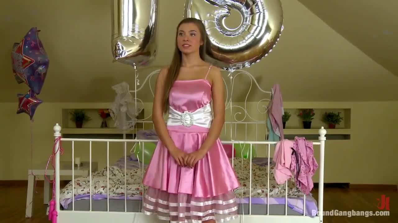 Watch roxy bell gangbanged on 18th birthday 720p Short Sex Videos - Duration: 01:05:15 | ePornNEW.