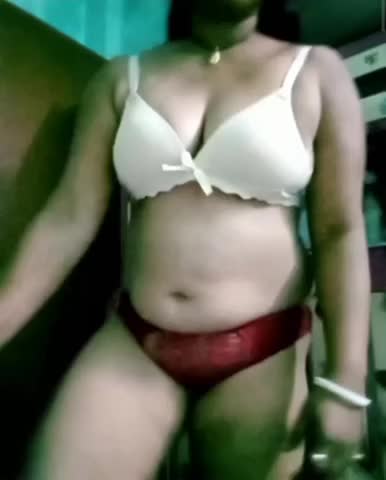 Watch Bengali bhabhi showing on cam Short Sex Videos - Duration: 00:56 | ePornNEW.