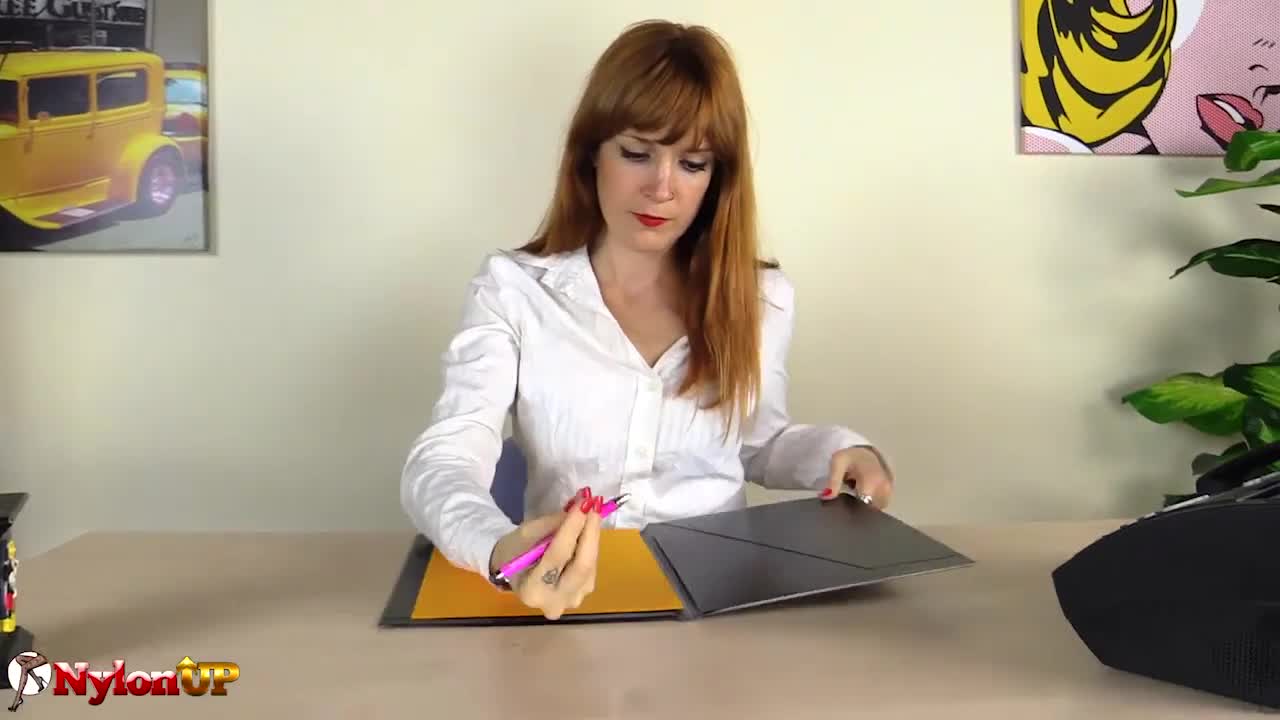 Watch Redhead secretary Irina Vega wearing nylons pleases herself Short Sex Videos - Duration: 08:13 | ePornNEW.