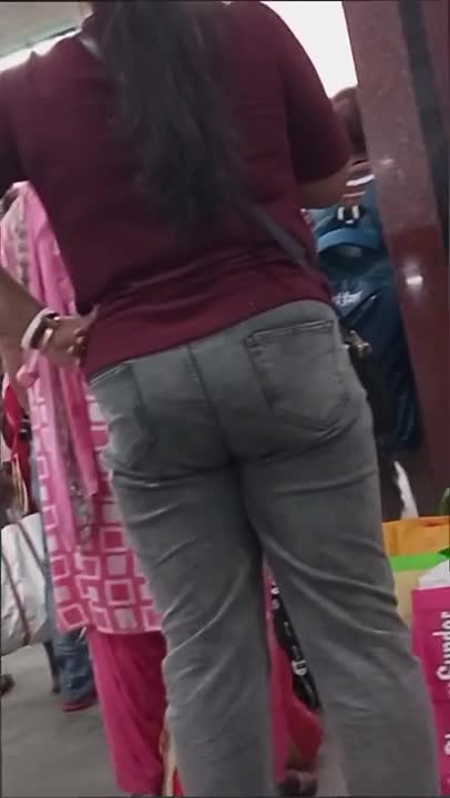 Watch Thunder Ass Showing At Howrah Station Short Sex Videos - Duration: 02:56 | ePornNEW.