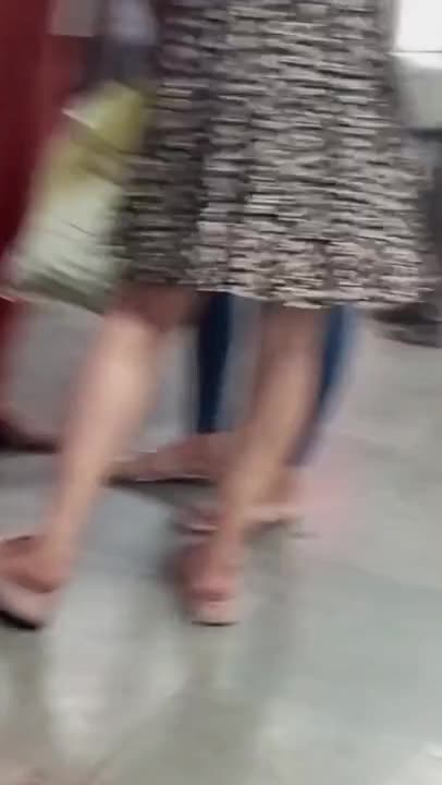 Watch Sexy girl at Howrah station Short Sex Videos - Duration: 02:49 | ePornNEW.