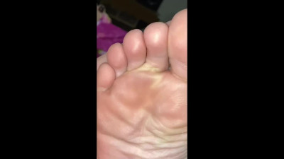 Foot fetish self worship and fingering