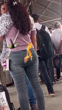 SEXY AT HOWRAH STATION 1