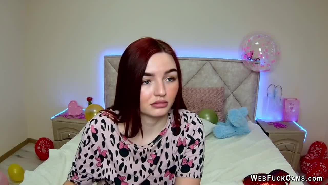 Watch Beautiful amateur ginger babe NicolPot on webcam chats with fans Short Sex Videos - Duration: 05:03 | ePornNEW.