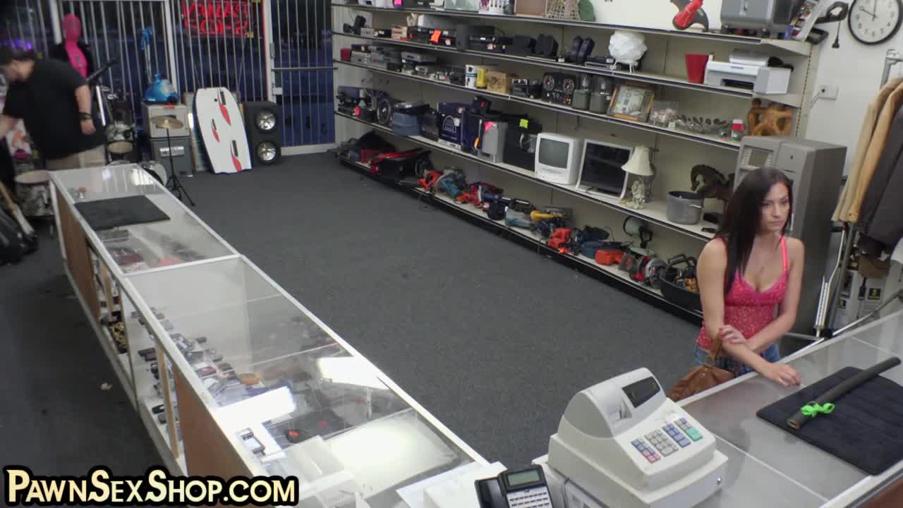 Watch Real pawnshop babe sucks cock and got fucked by shop owner Short Sex Videos - Duration: 04:55 | ePornNEW.