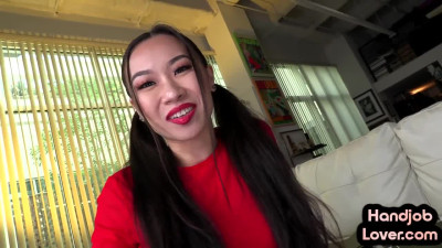 Asian petite cocktugging stranger POV