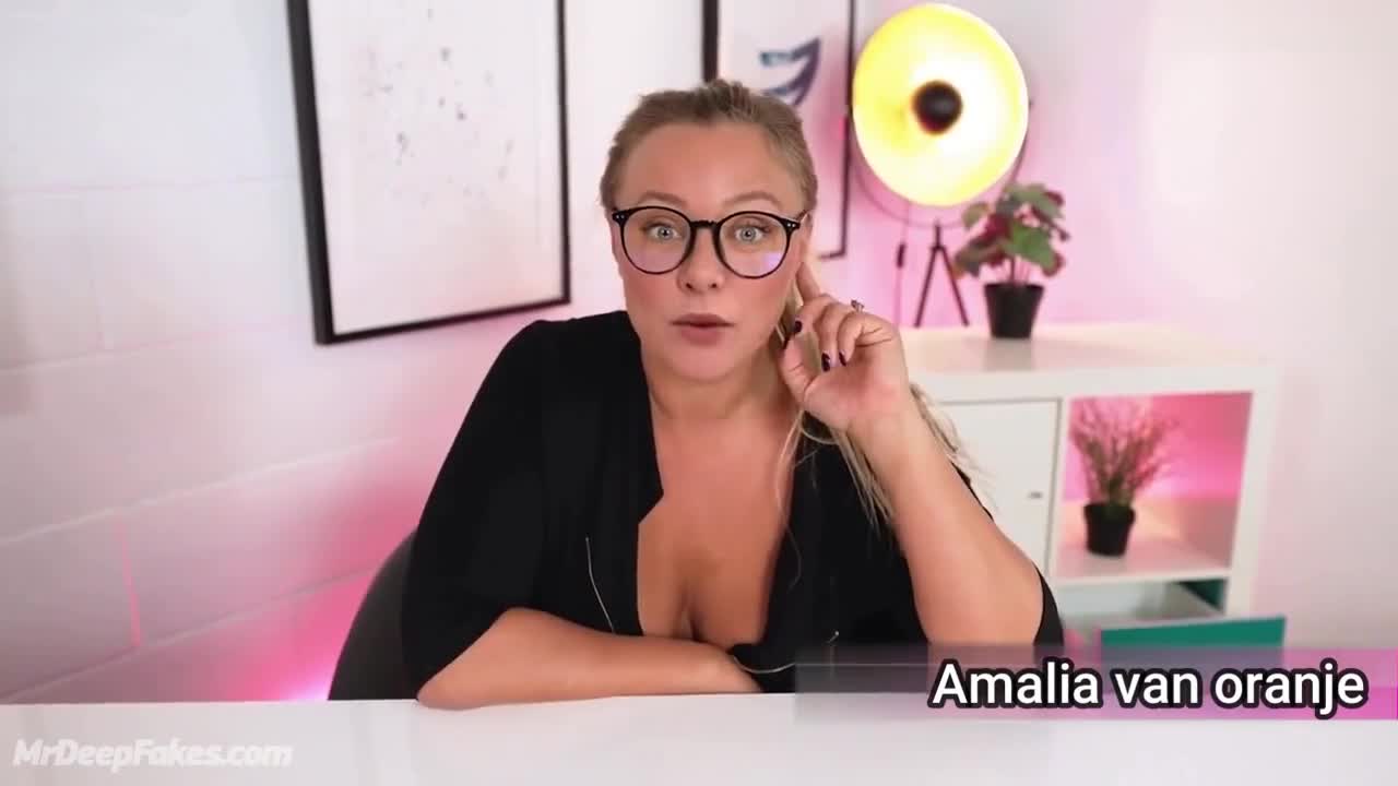 Watch Amalia van oranje met bril Short Sex Videos - Duration: 04:47 | ePornNEW.