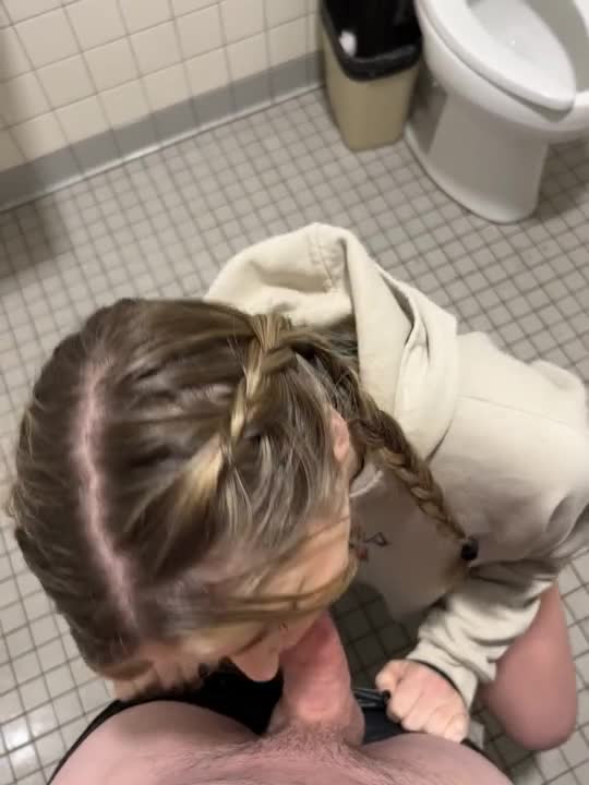 Watch Blonde slut gets railed in public campsite bathroom Short Sex Videos - Duration: 10:47 | ePornNEW.