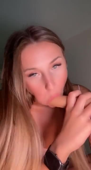 Watch Playing with Pussy after Working out Short Sex Videos - Duration: 05:33 | ePornNEW.