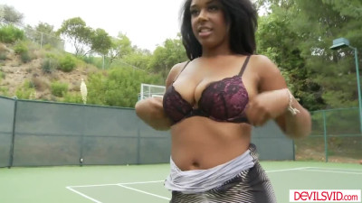 Busty ebony girlfriend fucked in an outdoor basketball court