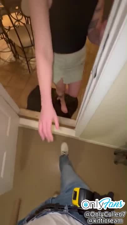 Watch Handy man CATCHES teen masturbating… Short Sex Videos - Duration: 01:31 | ePornNEW.