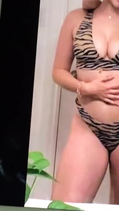 Watch Bangin Brunette Bikini Cum Tribute Short Sex Videos - Duration: 02:50 | ePornNEW.