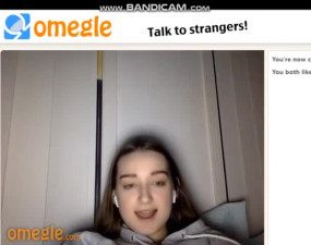 Omegle Teen Slut Masturbating - Full Video In The Comments