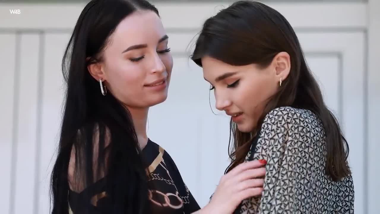 Watch Ellie Luna and Milena Ray in both indoor lesbian scenes and outdoor lesbian scenes Short Sex Videos - Duration: 22:56 | ePornNEW.