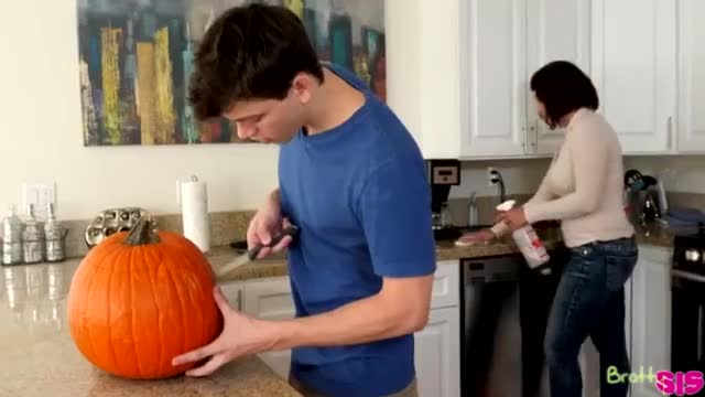 Watch Pumpkin Fuk sister~ ( Not Mine ) Short Sex Videos - Duration: 27:13 | ePornNEW.