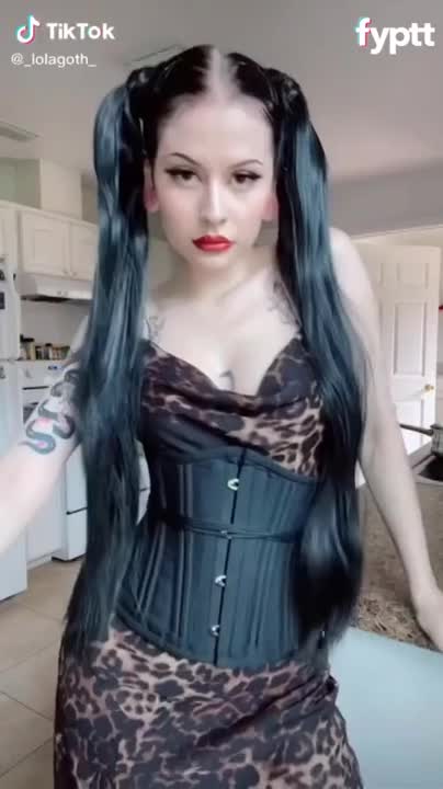 Watch Goth Tik Tok Slut Clean Shaven Pussy Short Sex Videos - Duration: 07:34 | ePornNEW.