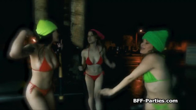 Busty bikini babes celebrating heist on dick