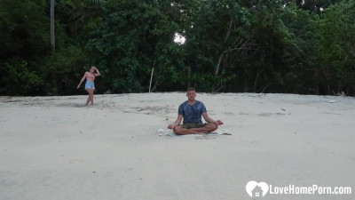 Meditation on the beach ended with a blowjob