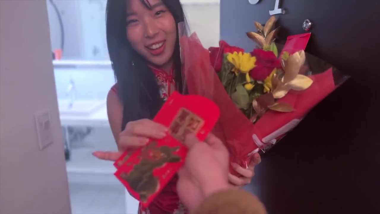 Watch My Korean Girlfriend and I Celebrate Lunar New Year with a Fat Prosperous Facial Short Sex Videos - Duration: 05:51 | ePornNEW.