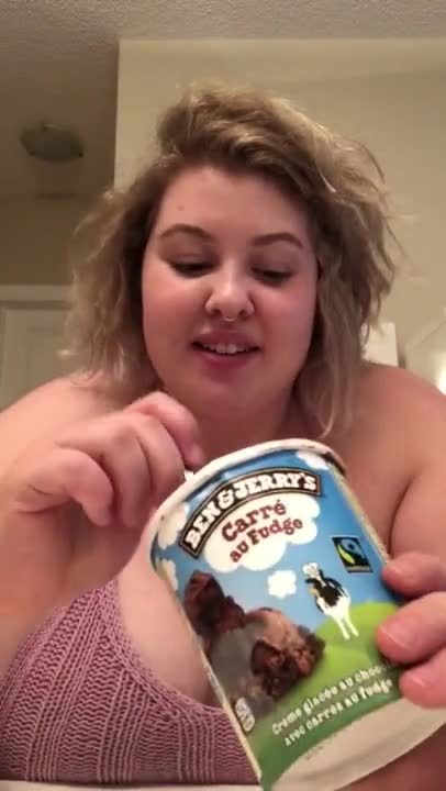 Watch CURVY BBW IS HUNGRY SO SHE CHOWS DOWN ON ICE CREAM Short Sex Videos - Duration: 14:27 | ePornNEW.