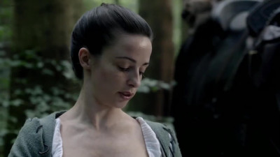 Laura Donnelly - Outlanders s1e14