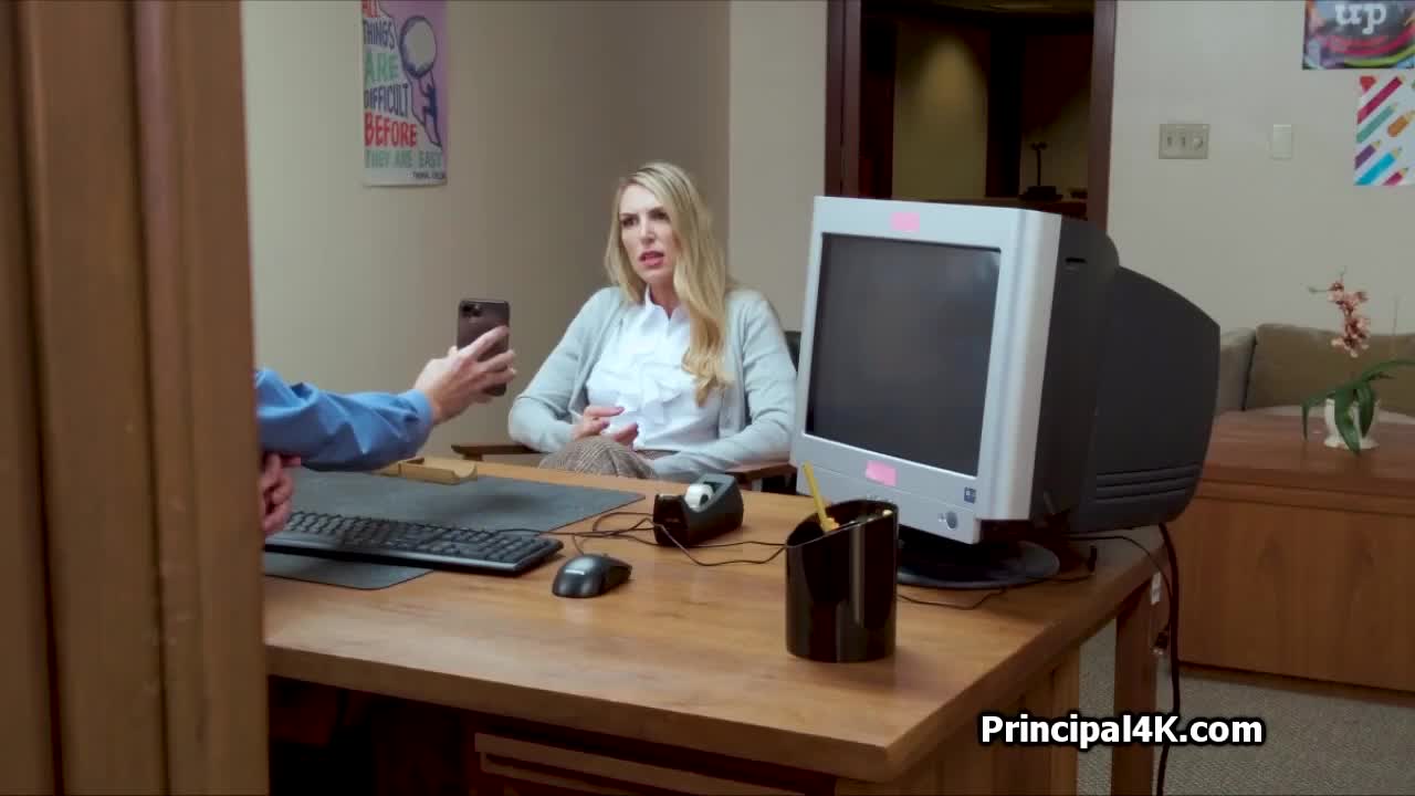 Watch MILFs big racks bouncing on office desk while getting fucked Short Sex Videos - Duration: 06:00 | ePornNEW.