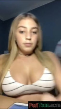 spanish teen teasing on periscope