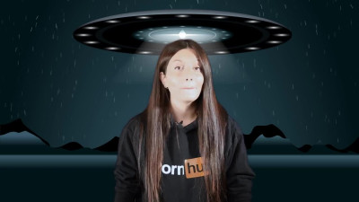 Going Deep with Pornhub Aria - Alien Porn Searches