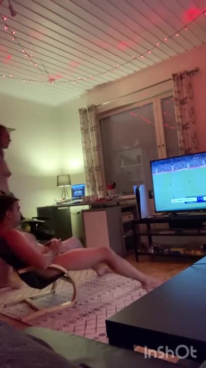 Watch cumshot from friends girlfriend blowjob while playing FIFA on PS5 Short Sex Videos - Duration: 15:23 | ePornNEW.