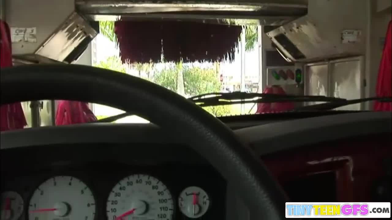 Watch BrookeSkye masturbating tight pussy while in Carwash Short Sex Videos - Duration: 05:55 | ePornNEW.