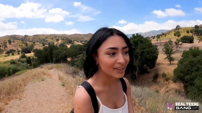 Real Teens - Idaho Teen Vanessa Moon Gives A Nice Head On A Hike Trail Before Fucking In The Hotel