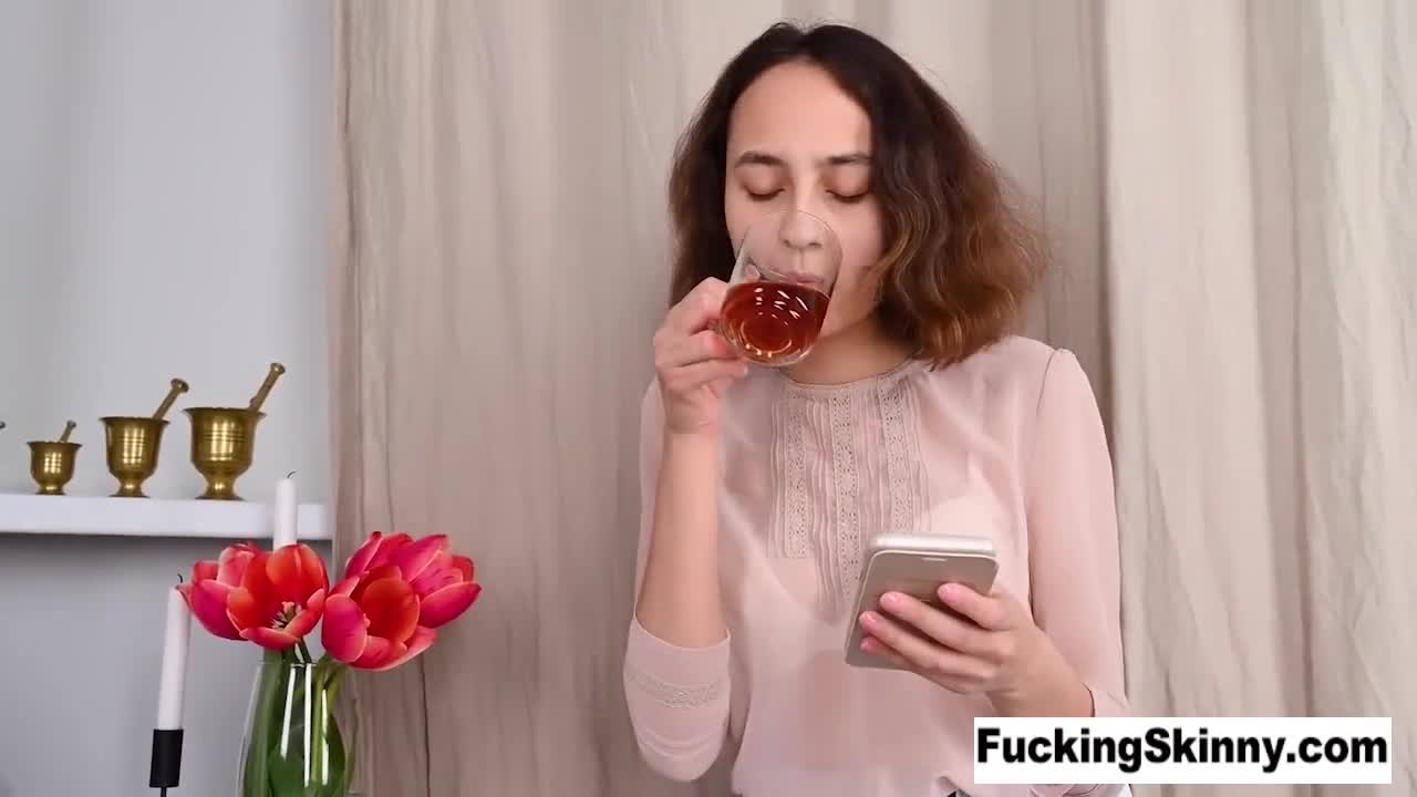 Watch Spilling the tea Short Sex Videos - Duration: 09:59 | ePornNEW.