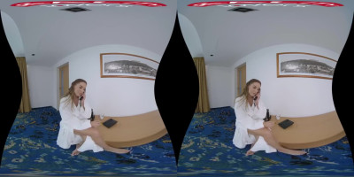 Lesbian Massage with Eveline Dellai in VR