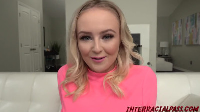 Natalia Queen, self-professed size 1080p