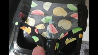 SPLASHING CUM ALL OVERMILFSUSED FRUITY THONG!!!