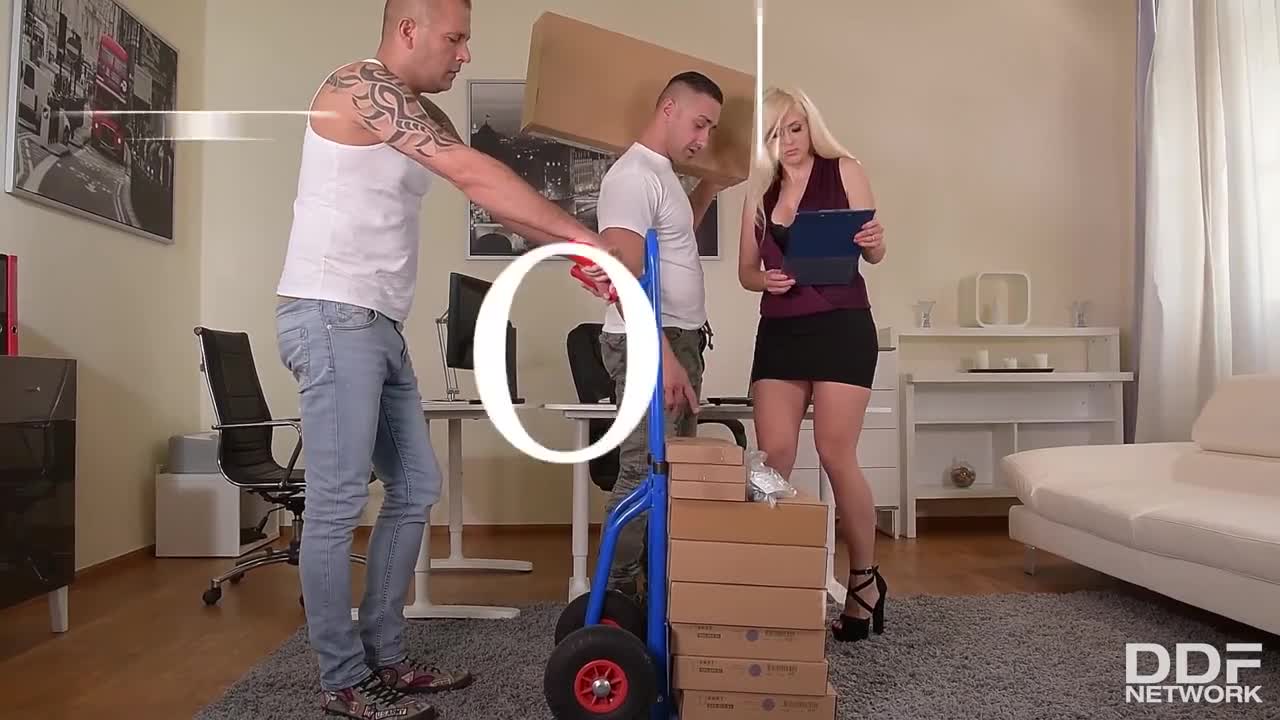 Watch Boss Catches His Ukrainian Secretary Vittoria Dolce Doing Two Delivery Guys and He Joins for Airtigh Short Sex Videos - Duration: 12:54 | ePornNEW.